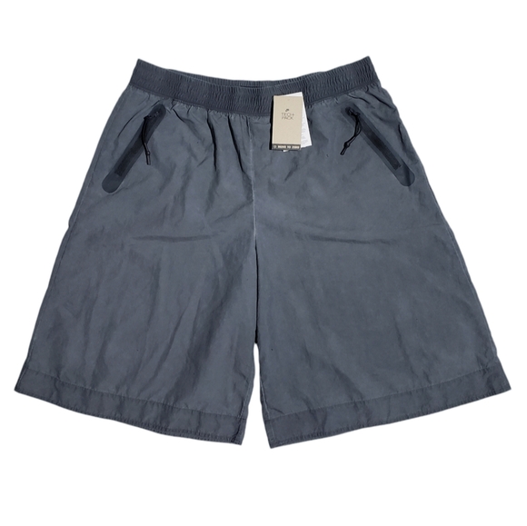 Nike Tech Pack Womens Loose Fit High Rise Woven Shorts XL Anthracite Gray NWT - Picture 2 of 8
